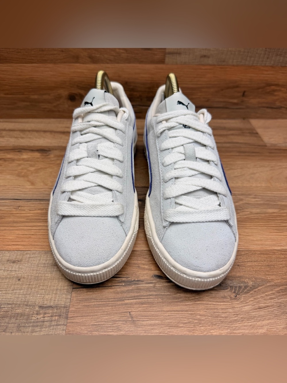 Puma men size 6 Suede Low-Top Sneakers in Light Gray with Blue Accents - Picture 3 of 8